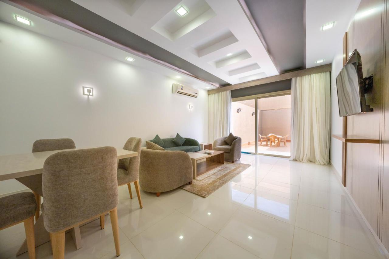 Mirada Gold Jizan - Resort & Private Pools Exterior photo A living room in a modern apartment